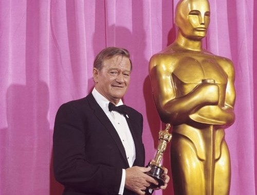 John Wayne wins Best Actor Oscar – Bowie News