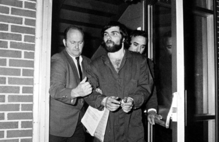 1975 Trial begins in Amityville murders – Bowie News