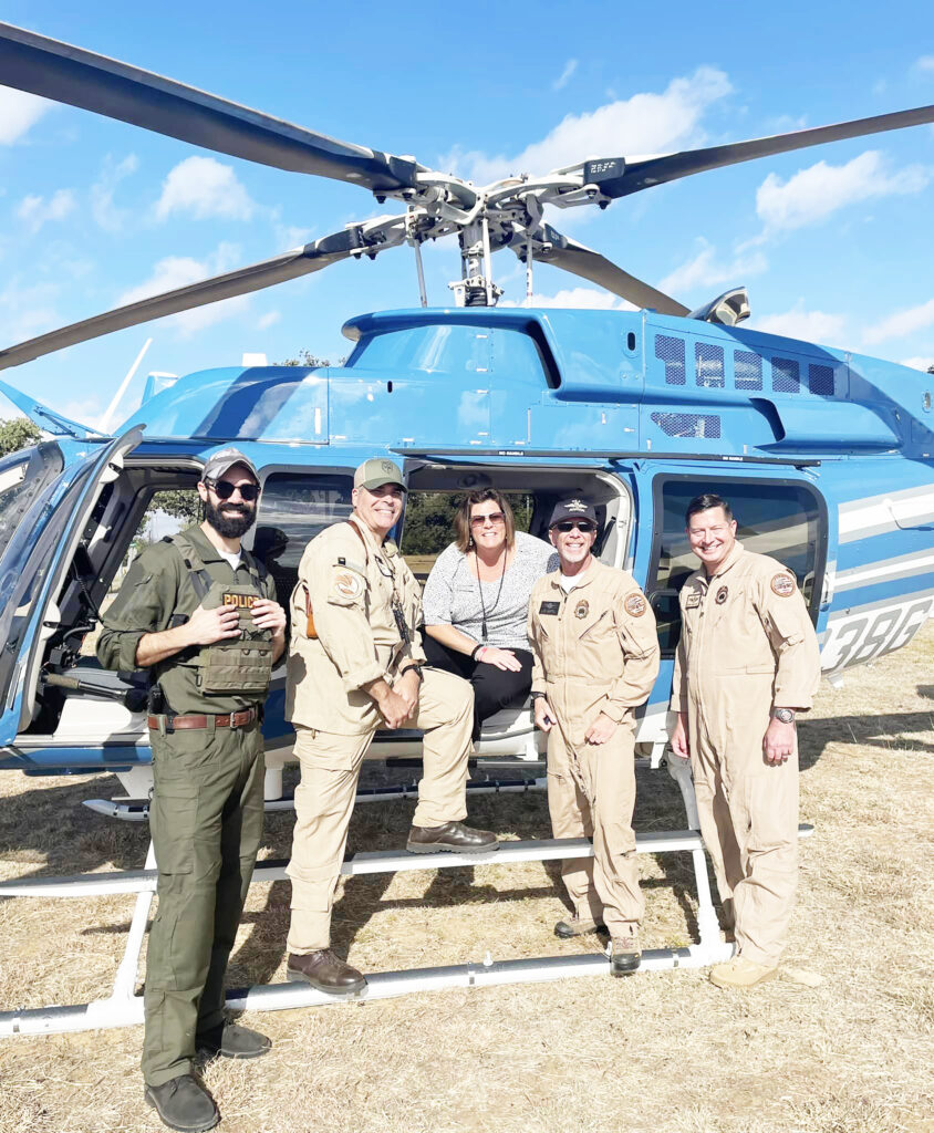 DEA staff visits BHS during Red Ribbon Week – Bowie News
